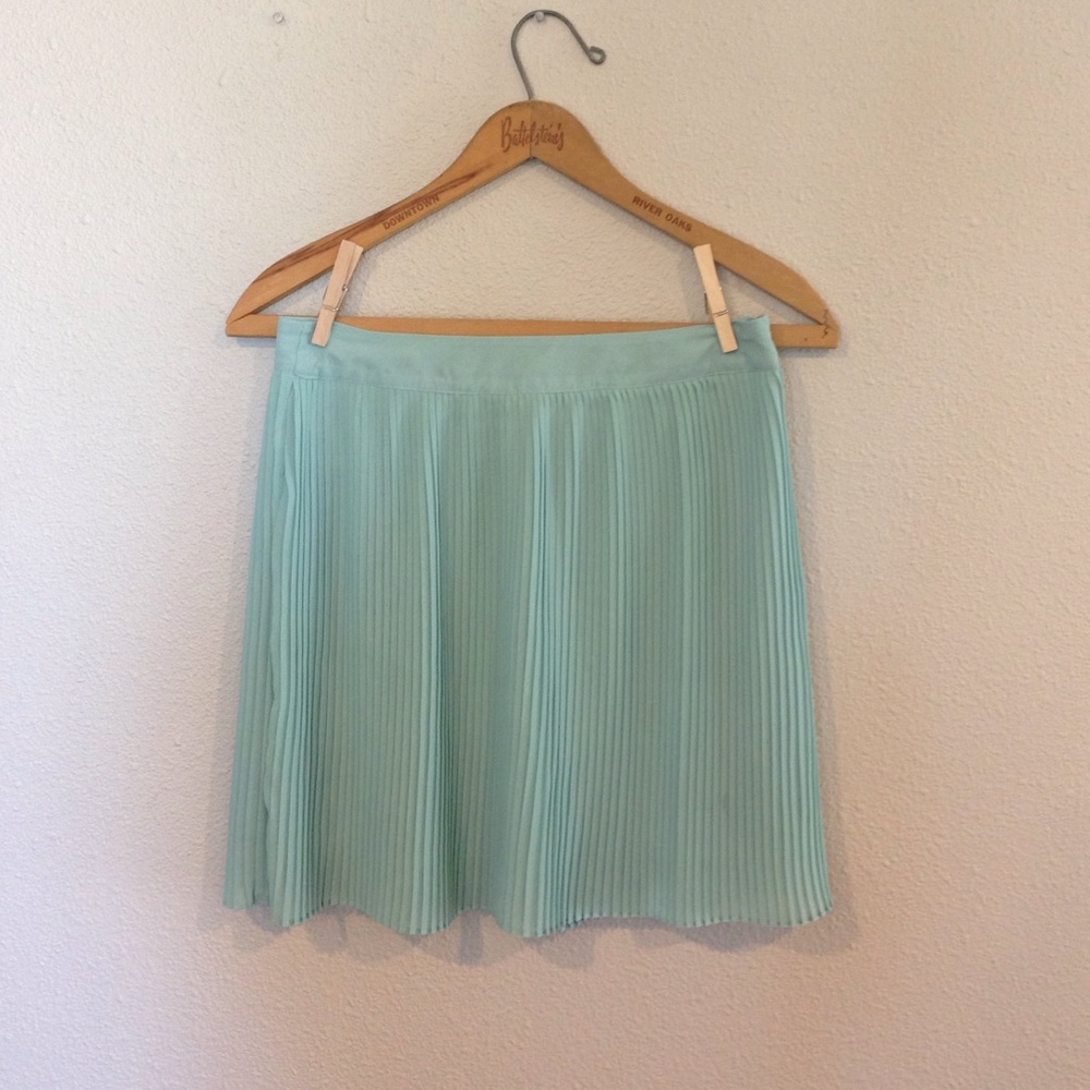 Forever 21  |  Pleated Circle Skirt